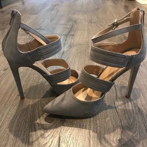 Gray strappy heals